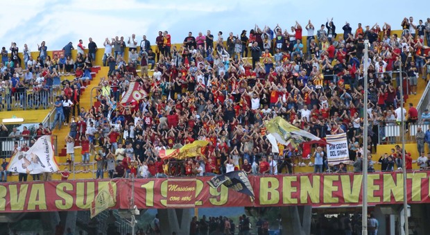 Benevento: puliscono il rione, ospiti del sindaco allo stadio