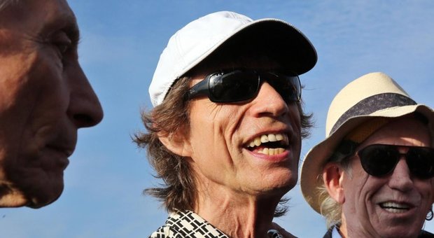 Mick Jagger sta male, Rolling Stones annullano il tour: «Ha bisogno di cure»