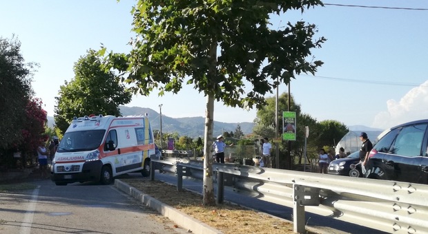 In moto contro il muro della strada: napoletano morto ad Avellino
