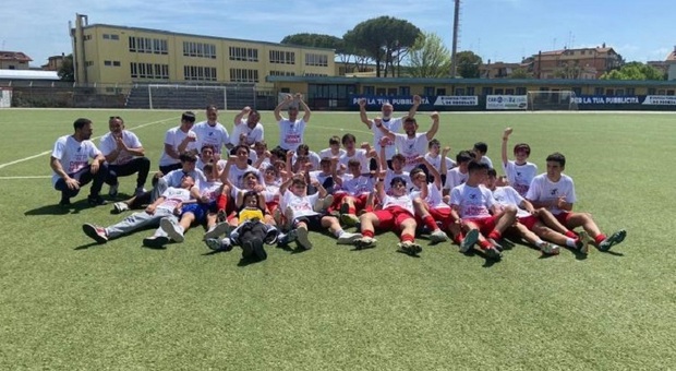 Accademia Calcio Sabina, l'U15 campione regionale: «Orgogliosi anche del premio fair play». Foto