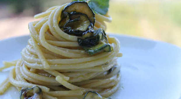 Spaghetti alle zucchine di Nera