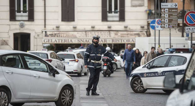 Domenica ecologica a Roma, multati 311 automobilisti: sanzioni da 165 euro