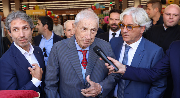 Francesco Canella, morto il fondatore dei Supermercati Alì: aveva 92 anni. L'eredità alla moglie e ai due figli