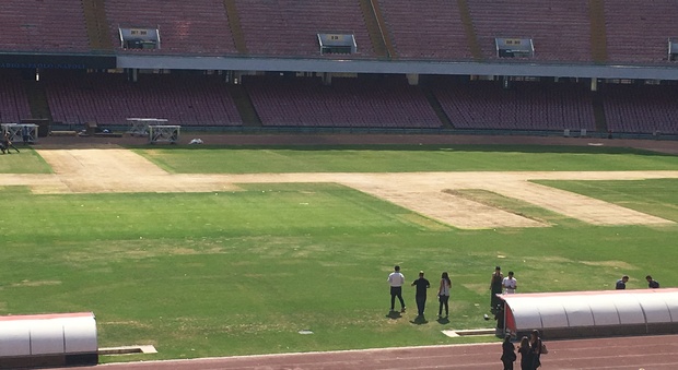 Stadio San Paolo, le condizioni del campo dopo il concerto Foto