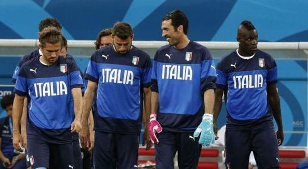 Mondiali 2014, Italia già in ginocchio Buffon si infortuna in allenamento