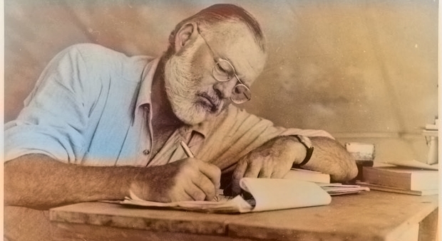 Hemingway, scoperto un racconto inedito sulla pesca: è precedente a "Il vecchio e il mare"