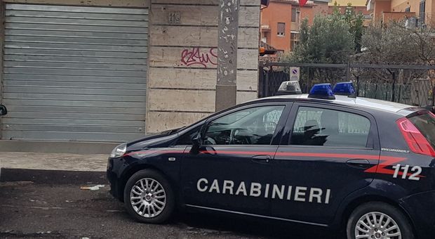 Roma, cocaina nascosta nei filtri delle sigarette: pusher in manette