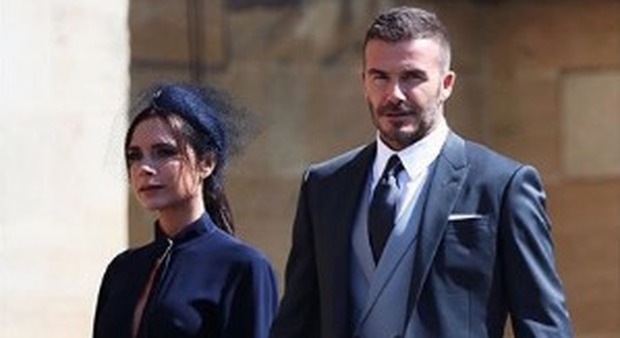 Royal wedding, i Beckham donano gli abiti per le vittime di Manchester