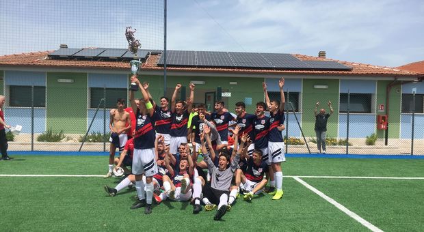 Il Città di Palombara festeggia il successo nella Coppa U17 (Foto Andrea Giannini)
