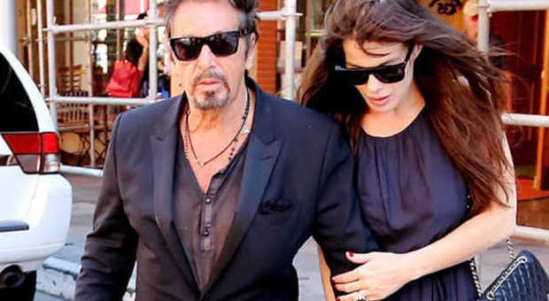 Al Pacino al ristorante con la giovane fidanzata Lucila Sola