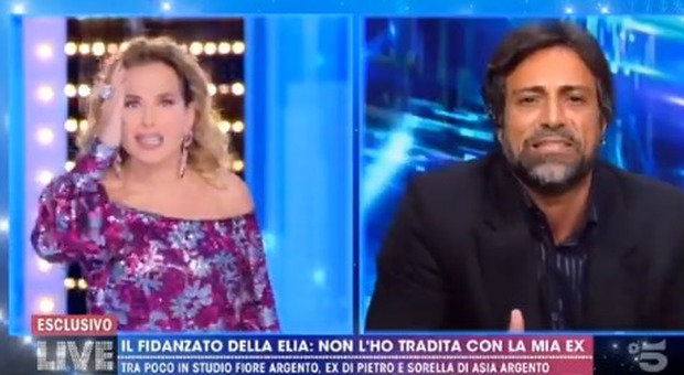 Pietro Delle Piane, Barbara D'Urso furiosa con il fidanzato di Antonella Elia (e gli spegne il microfono)
