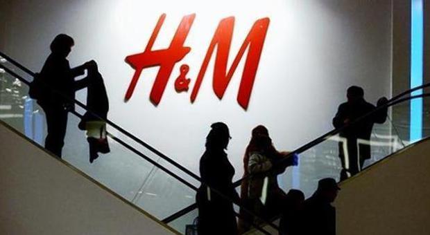 Cosa c'è dietro gli abiti di H&M? La fashion blogger svela tutto