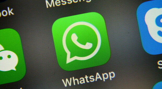 WhatsApp, Instagram e Facebook down: problemi e segnalazioni in tutta Italia