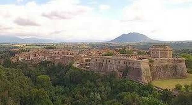 Civita Castellana, la città delle ceramiche la più multietnica della provincia