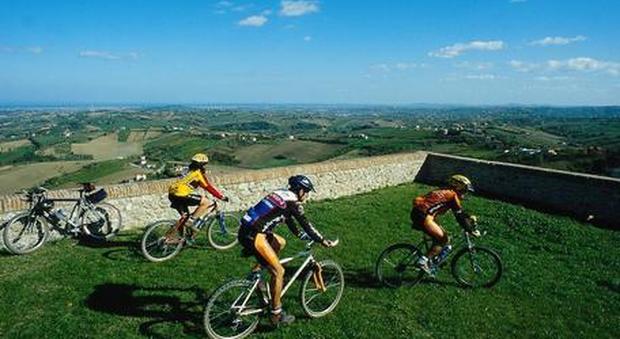 In bici dalla Liguria alla Sicilia: ecco la ciclovia più grande d'Italia Il percorso