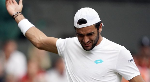 Wimbledon, l'emozione e Federer frenano Berrettini ko in 3 set