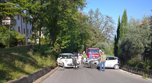 Rieti, frontale a Poggio Mirteto: due feriti