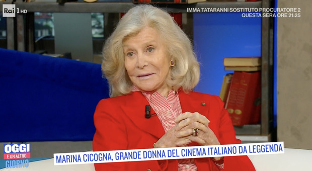 Marina Cicogna si racconta a 360 gradi nel salotto di Rai1, parlando anche della sua omosessualità da sempre dichiarata
