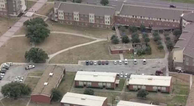 Usa, sparatoria in una università del Texas: almeno due morti, tre colpiti
