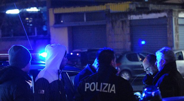 Roma, colpisce ancora la "gang" della gioiellerie, devastato un negozio all'Appio