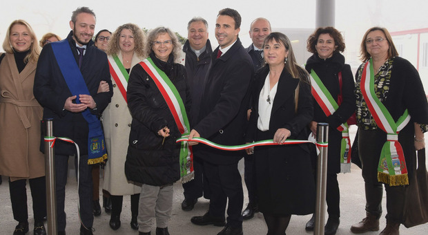 L'inaugurazione del punto sanità di Castelmassa