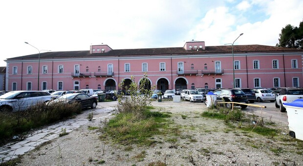 Il cortile dell'ex Caserma Guidoni a Benevento