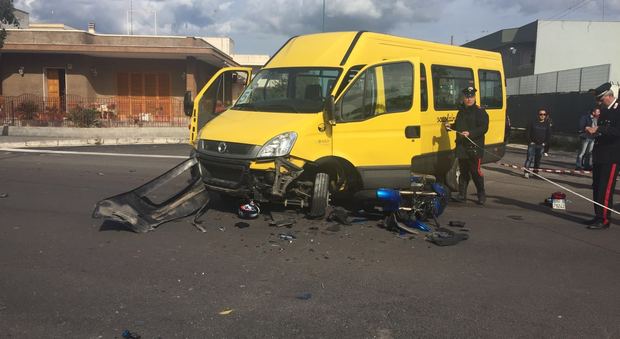 Moto contro scuolabus: un morto a Surbo