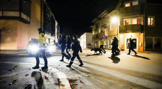Norvegia, attacco con arco e frecce: l'attentatore è un danese 37enne convertito all'Islam