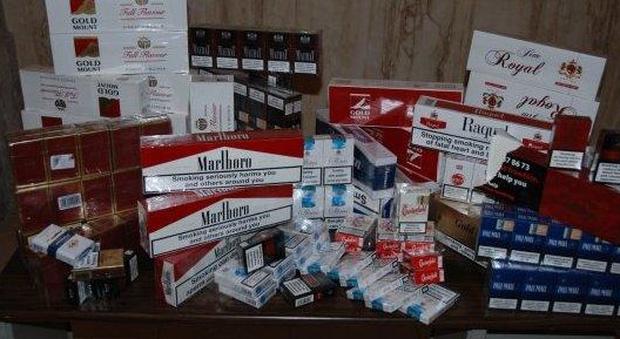 A casa 40 chili di sigarette di contrabbando: denunciato 42enne napoletana
