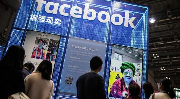 Facebook, UE apre indagine su acquisizione Kustomer