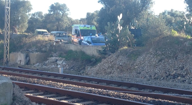 Muore travolto da un treno tra Bari Parco Nord e Bari Santo Spirito: circolazione ripresa
