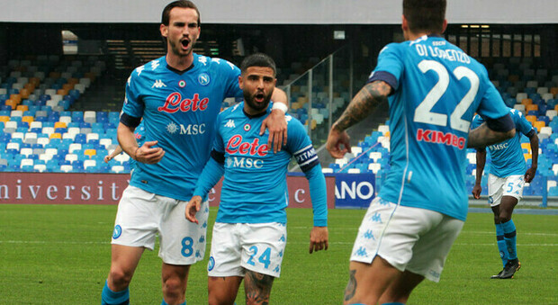 Napoli, è la cooperativa del gol: assist e dribbling con i magnifici tre