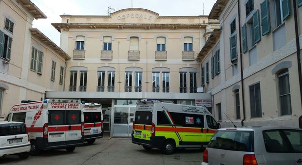Rientra da Rimini: contagiato. Scatta l'allarme all’ospedale di Osimo