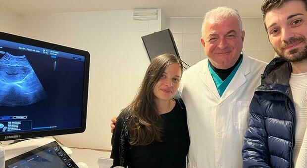 Nella foto il ginecologo raffaele petta, Maria Grazia Perrotta e Domenico Avallone