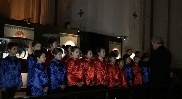 Coro Mulan, bambini cinesi e italiani cantano l’integrazione in Basilica