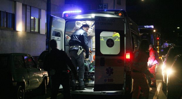 Milano, incidente stradale tra tre auto, ferito un bimbo di nove anni: è grave