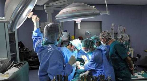 Al Cto di Torino il primo trapianto di bacino al mondo per un malato oncologico