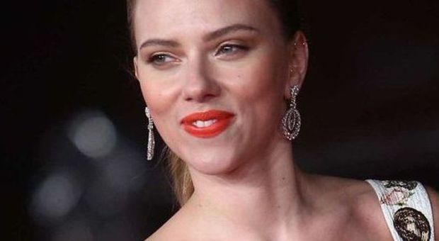 Virzì, direttore del Torino film: «Per Scarlett Johansson spesi soldi pubblici»