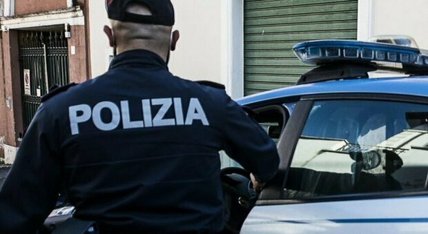 Roma, prima soccorso e poi arrestato: 40enne ferito a forbiciate dopo una lite era ricercato
