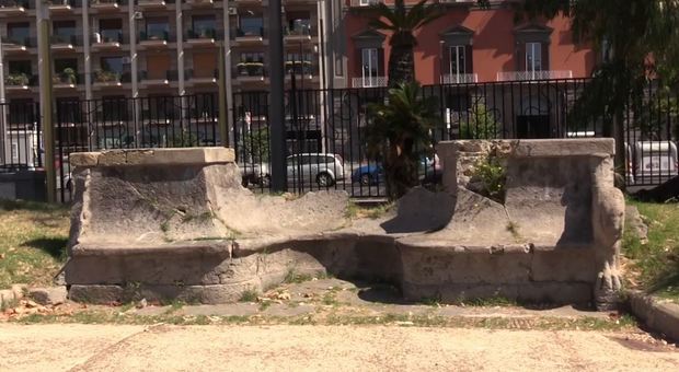 Villa comunale di Napoli, Di Palma: «Zero controlli e degrado inaccettabile, Comune intervenga»
