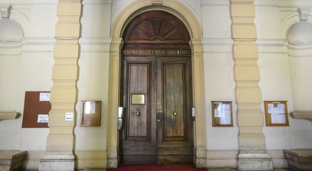 L'entrata dell'Istituto di Medicina legale a Padova