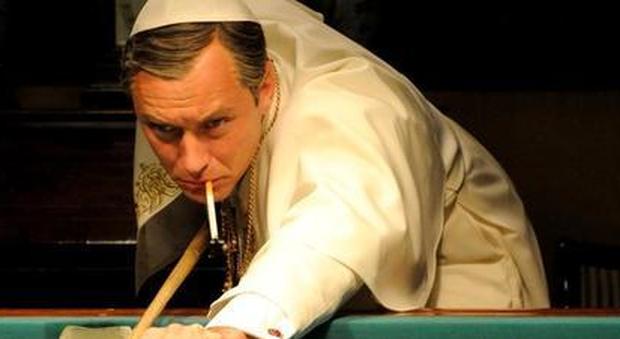 «Vietato fumare in Vaticano»: la crociata di Papa Francesco