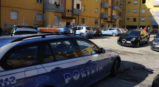 Roma, non aspetta la madre all'uscita di scuola e si allontana: liceale ritrovato dalla Polizia