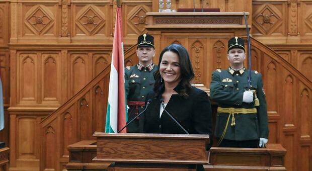 Katalin Novak la prima presidentessa dell'Ungheria, a lei si deve il maxi piano di Orban per la classe media