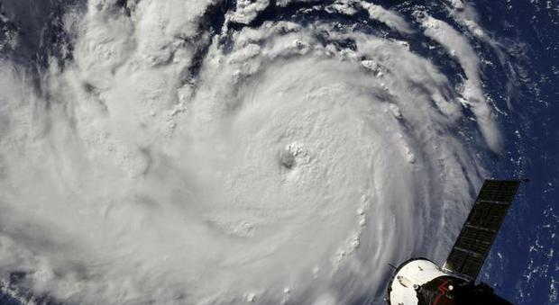 L'Uragano Florence fa paura, Trump: «Pericolosissimo, pronti a evacuare»