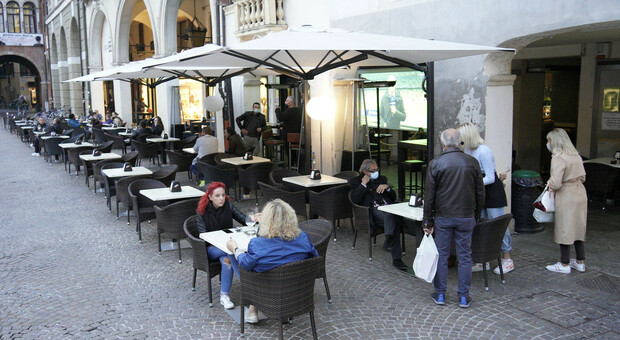 Un bar del centro di Rovigo