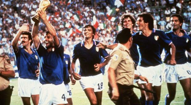 40 anni fa la vittoria dell'Italia ai Mondiali dell'82: ecco i ricordi dei lettori del Mattino
