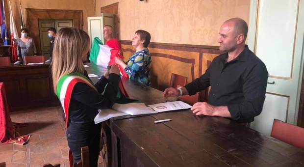 Orvieto, giuramento di acquisto della cittadinanza per sei nuovi italiani