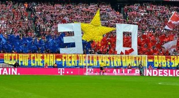 Tributo degli ultras del Bayern agli amici della Civitanovese