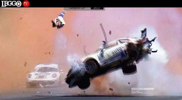 Piquet, drammatico incidente del pilota 17enne con la Porsche in Gt3